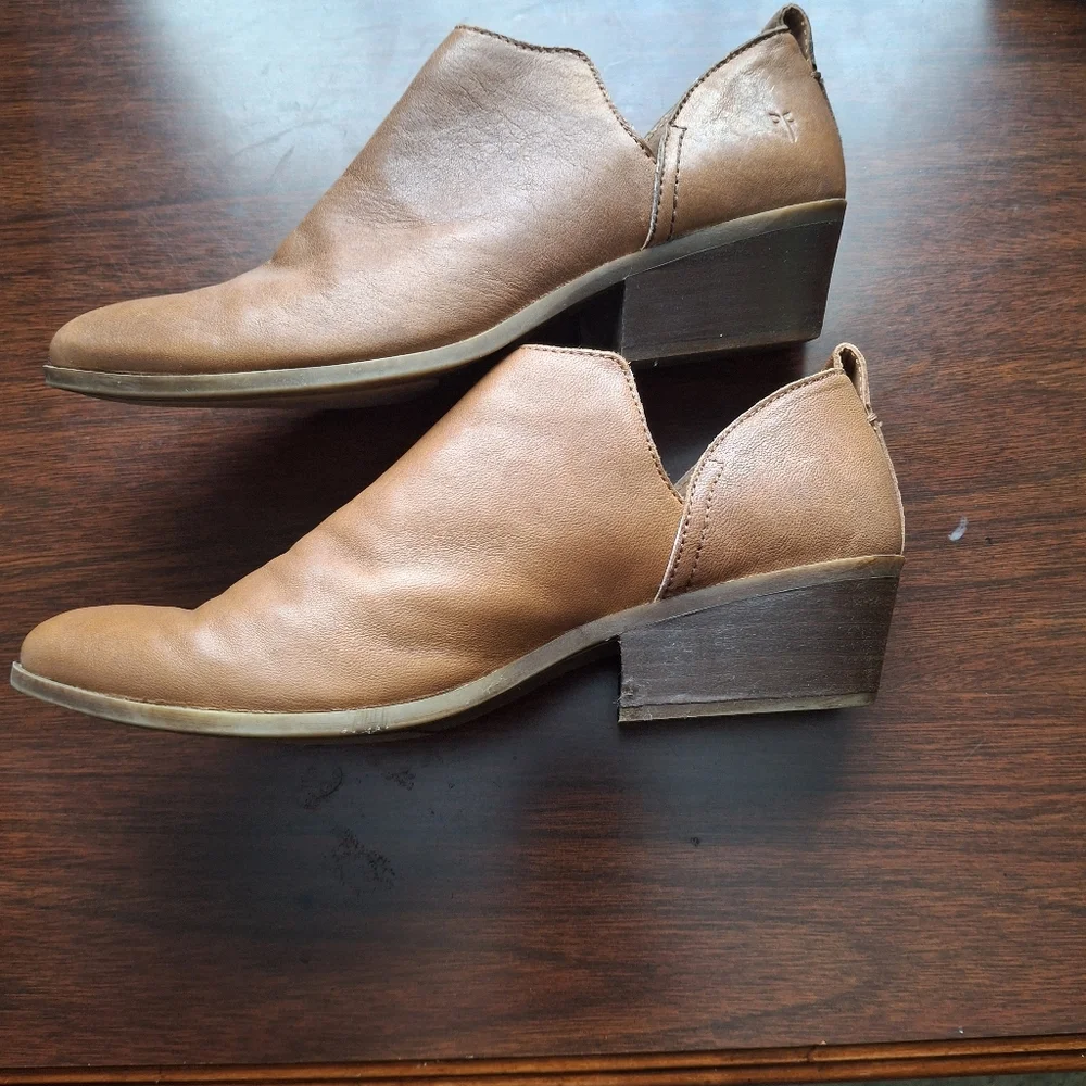 Frye "Rowan" Brown Leather Ankle Slip On Boots - Picture 12 of 13